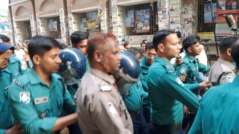 2025/যুবদল নেতা কিবরিয়া হত্যা মামলায় দুই আসামি ৪ দিনের রিমান্ডে.jpg